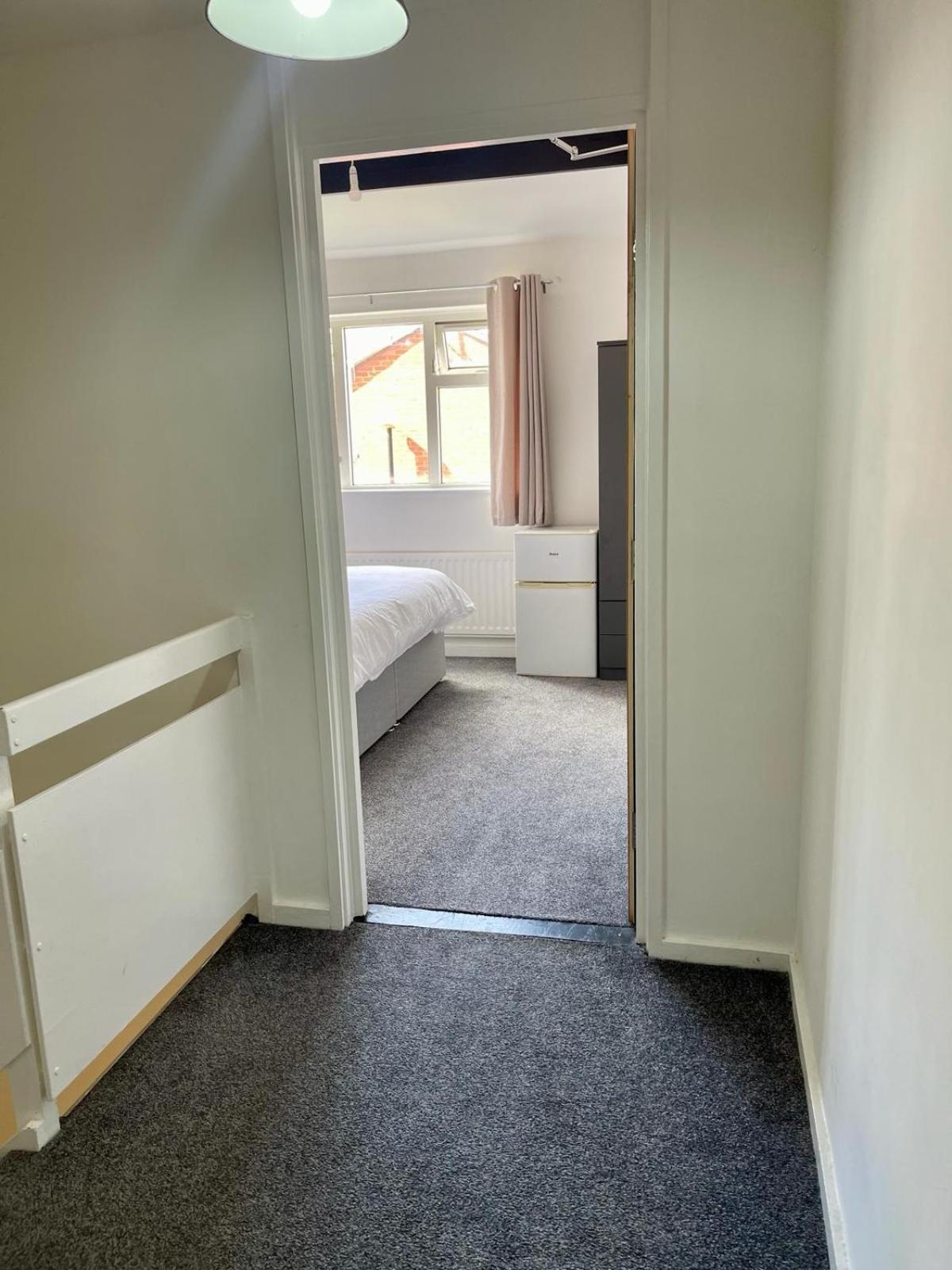Homestays-Close To Coventry City And University I Free Parking I Wi-Fi Екстериор снимка