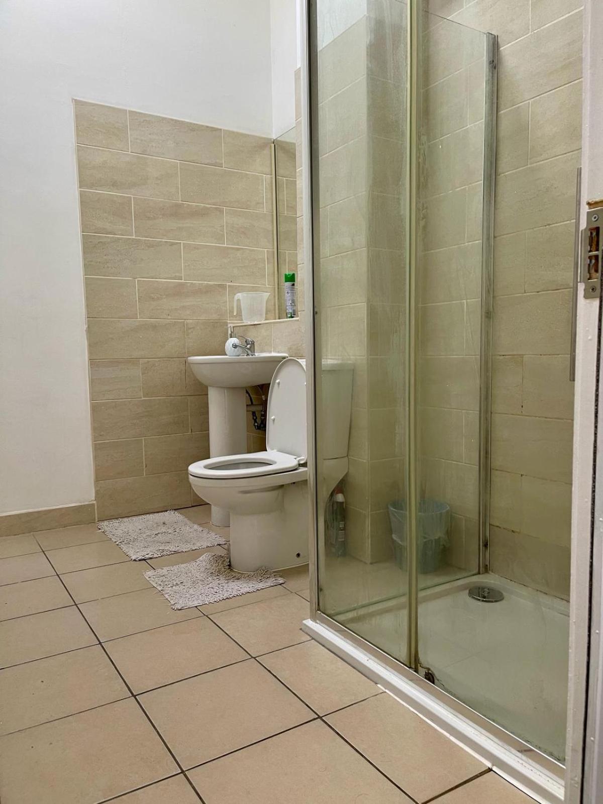 Homestays-Close To Coventry City And University I Free Parking I Wi-Fi Екстериор снимка