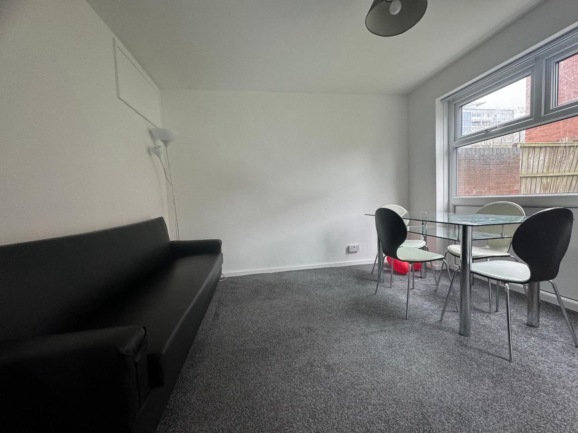 Homestays-Close To Coventry City And University I Free Parking I Wi-Fi Екстериор снимка