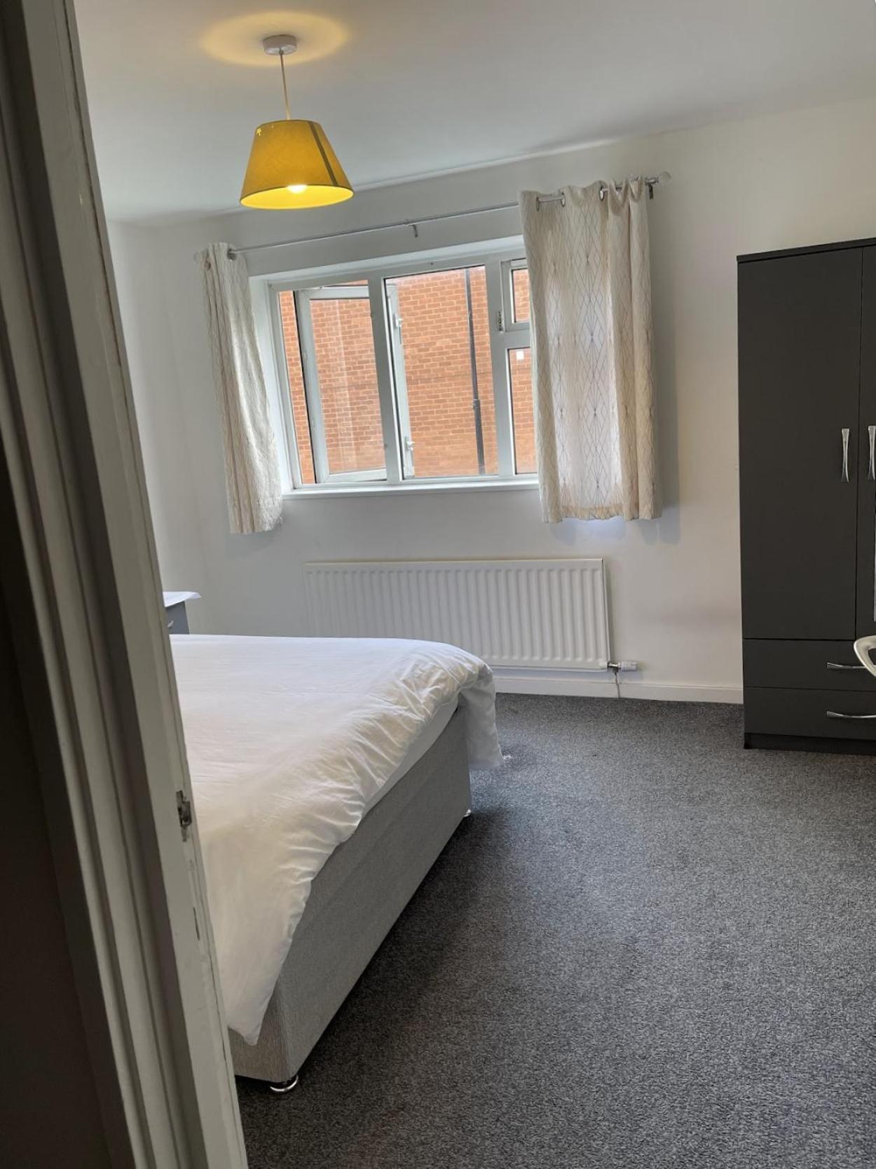 Homestays-Close To Coventry City And University I Free Parking I Wi-Fi Екстериор снимка