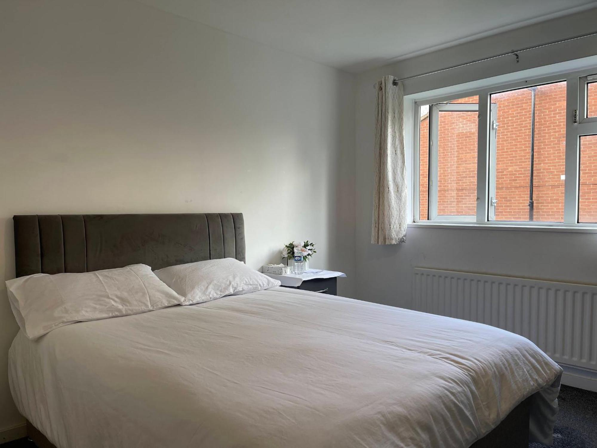 Homestays-Close To Coventry City And University I Free Parking I Wi-Fi Екстериор снимка